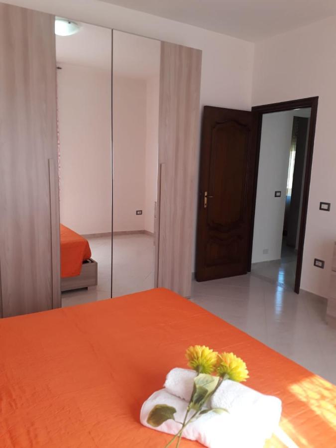 Apartamento Il Girasole Bosa Exterior foto