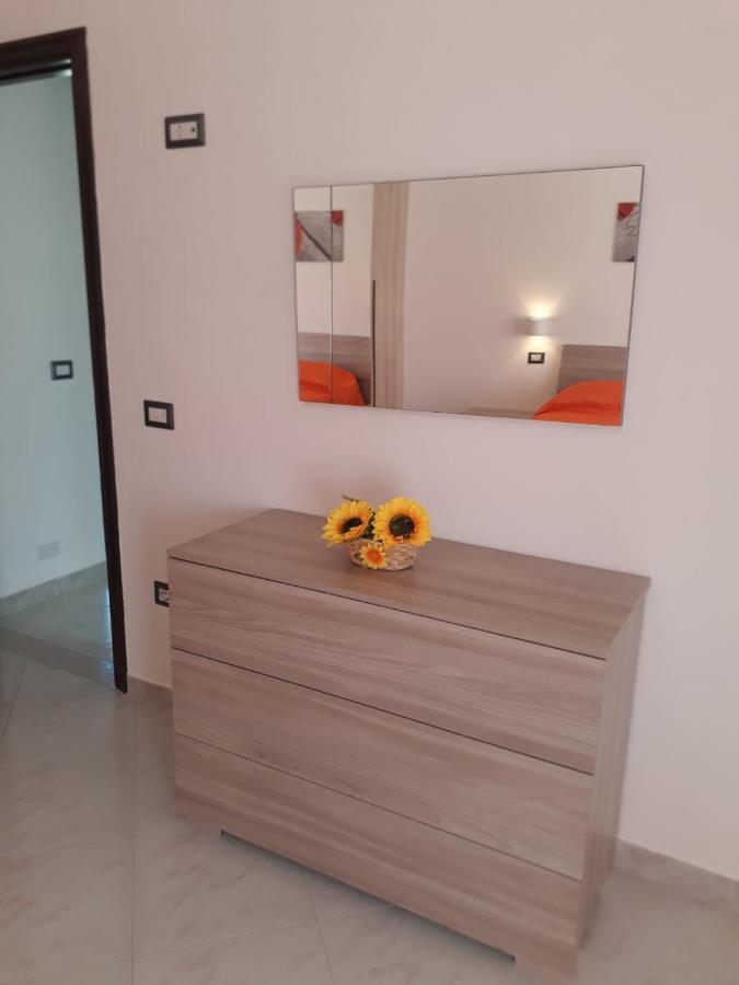 Apartamento Il Girasole Bosa Exterior foto