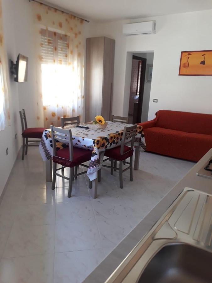 Apartamento Il Girasole Bosa Exterior foto